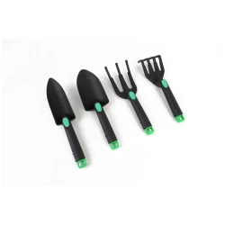 Key features and common uses of a garden fork