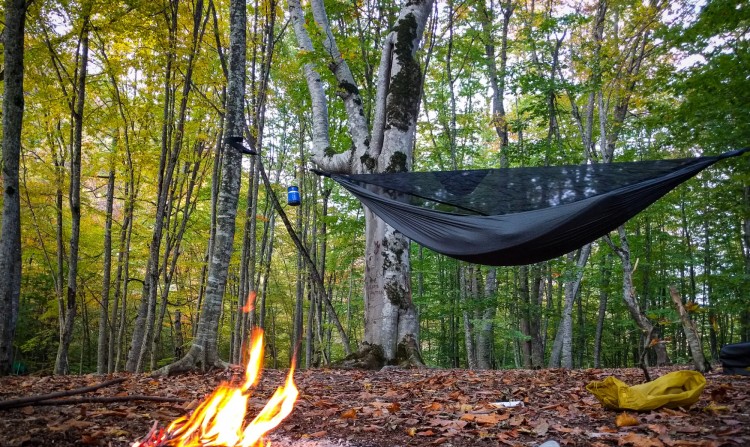 Why Should We Choose Camping Hammocks for Outdoor Adventures?